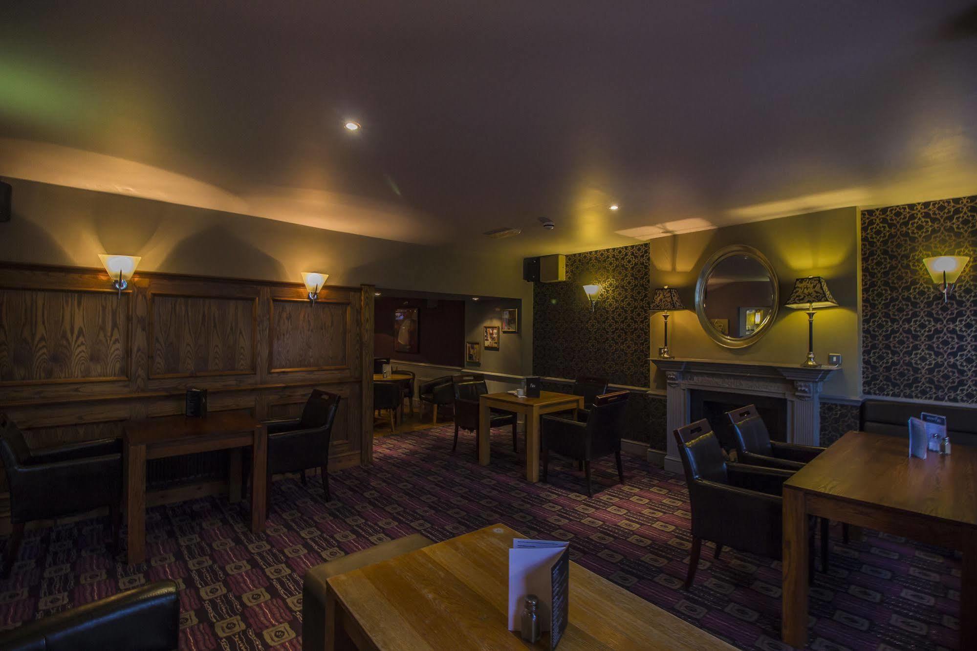 The Golden Lion Hotel, St Ives, Cambridgeshire St Ives  Exteriér fotografie