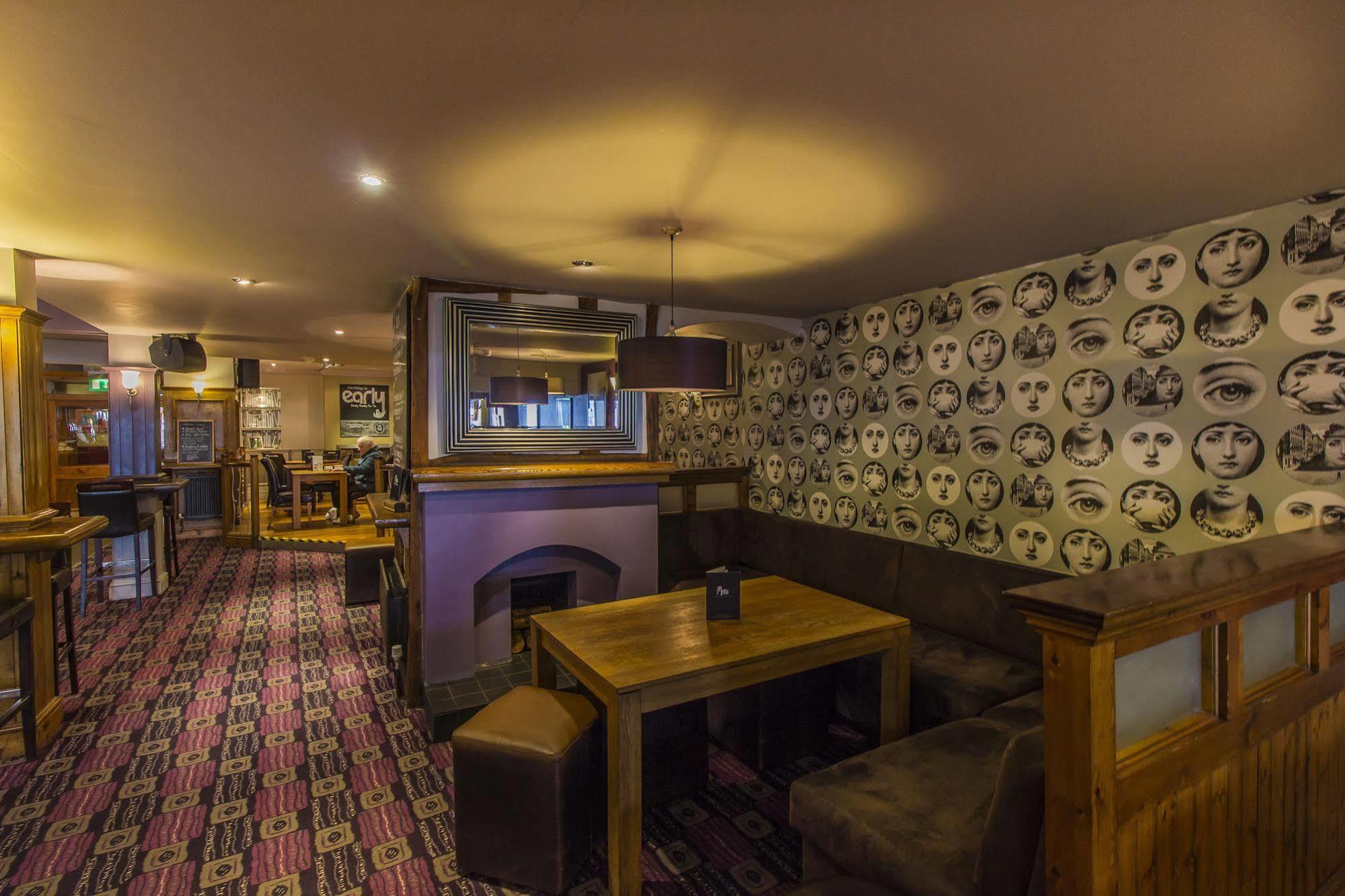 The Golden Lion Hotel, St Ives, Cambridgeshire St Ives  Exteriér fotografie