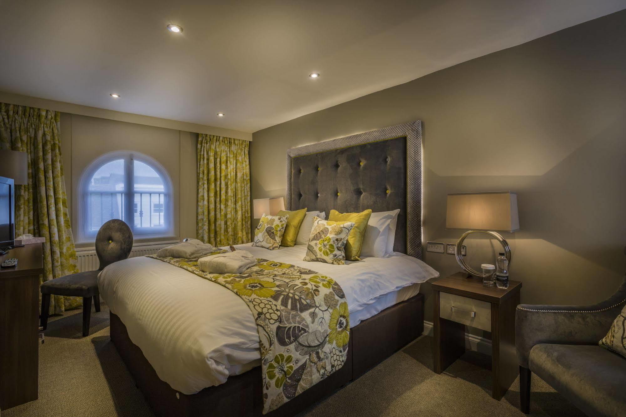 The Golden Lion Hotel, St Ives, Cambridgeshire St Ives  Exteriér fotografie